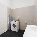 Apartman Exclusive Near Kafka's Head