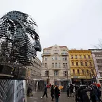 Exclusive Near Kafka's Head Apartman *